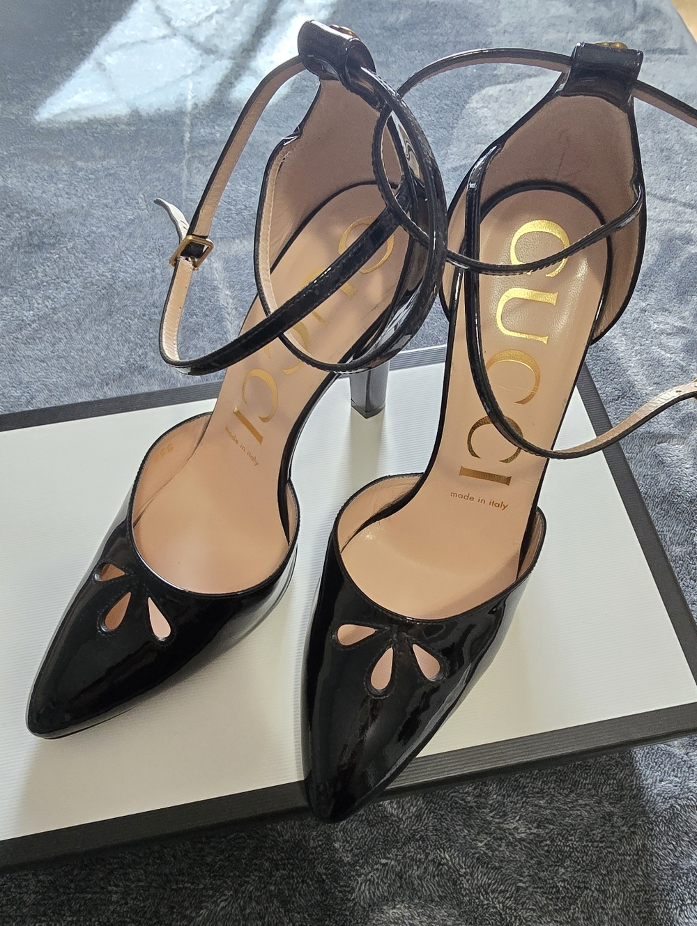 Gucci Black Patent Leather Pointed Toe Ankle-Strap Heels with Cutouts